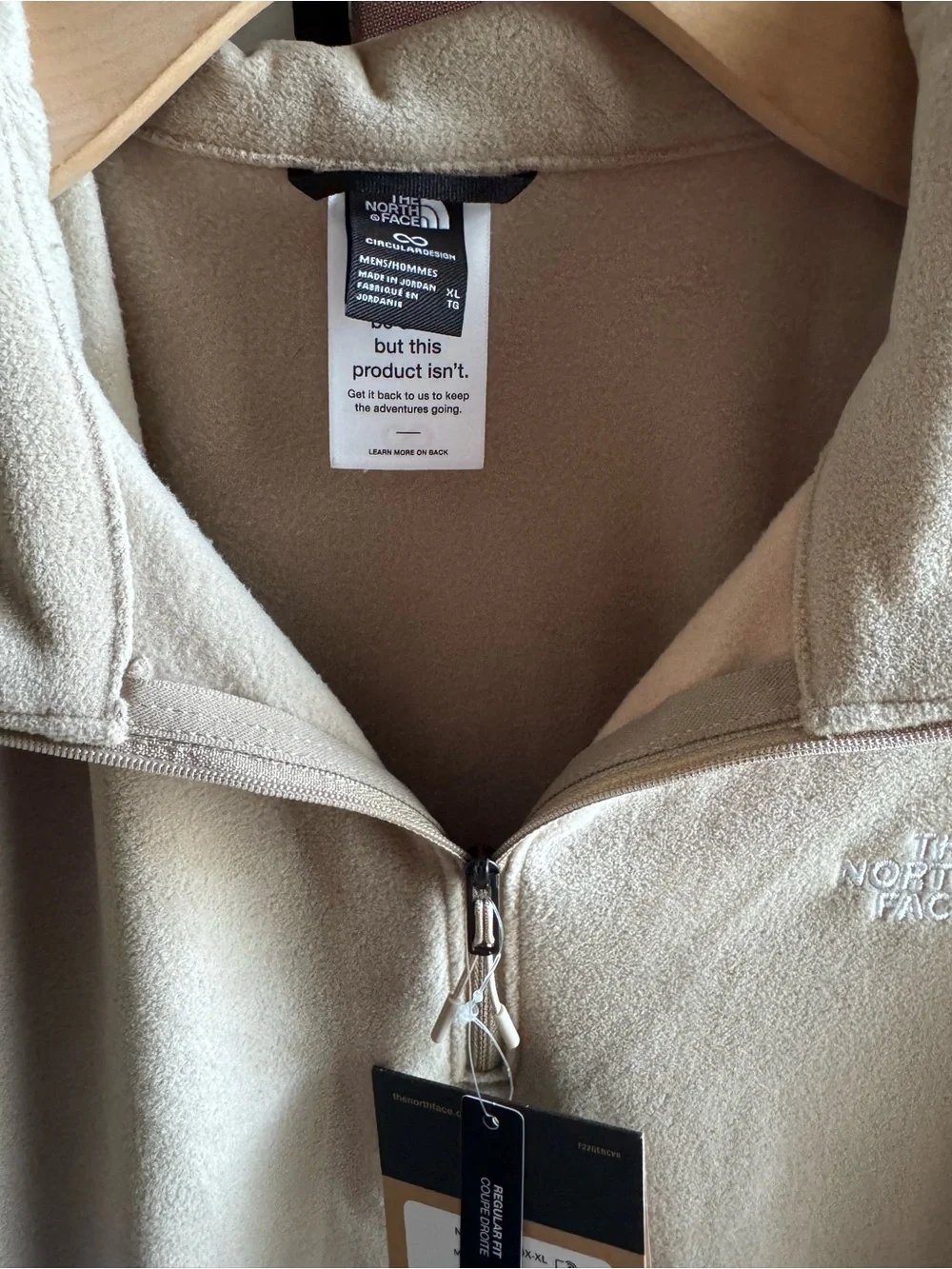 The North Face Men's Light Beige Quarter-Zip Fleece Pullover